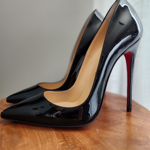 Christian Louboutin So Kate Pumps - Black (36.5) - Picture 11 of 11